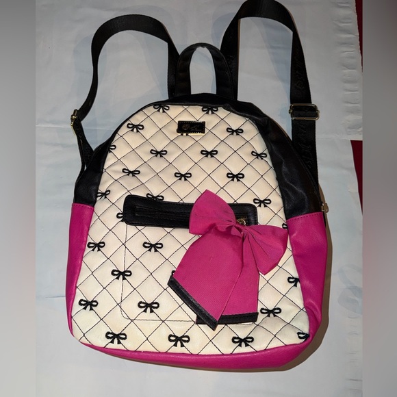 Betsy Johnson Black Pink Quilted Backpack 12”x14” Pink Bow Gold Buckle Strap BAG main image 15